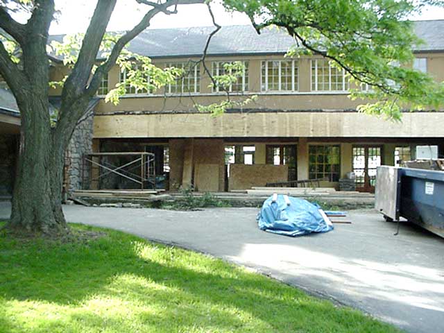 03.jpg