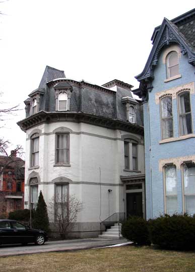 03.jpg